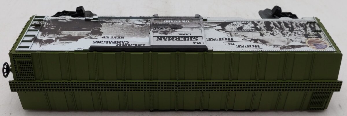 Lionel 1938220 O Gauge US Army WWII Sherman Tank Boxcar EX/Box