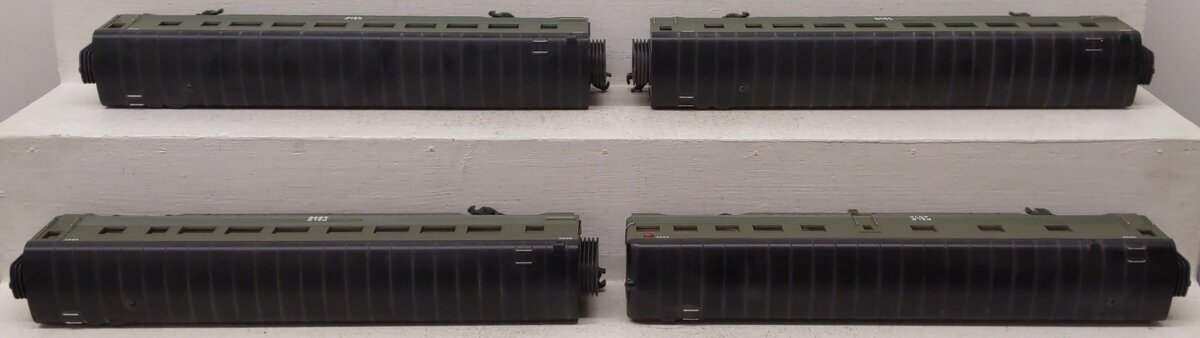 MTH 30-67141 O Pittsburgh & Lake Erie 60' Streamlined Passenger Set (Set of 4) EX/Box