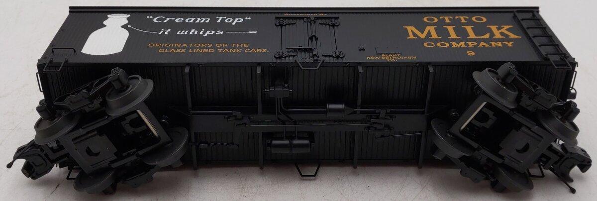 MTH 20-94345 Otto Milk Company 36' Woodsided Reefer Car #9 EX/Box