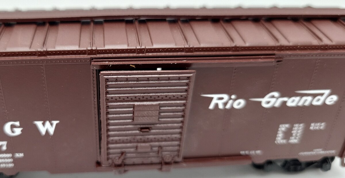 Athearn HO Scale D& RGW Rio Grande Boxcar #68777 LN/Box