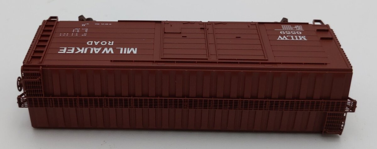 Fox Valley Models 90163 N 40' Milwaukee Double Door Rib-Sided Boxcar #6559 EX/Box