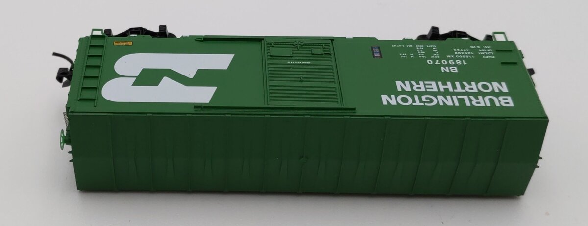 Micro-Trains 07300330 N Burlington Northern 40' Boxcar #189070 LN/Box