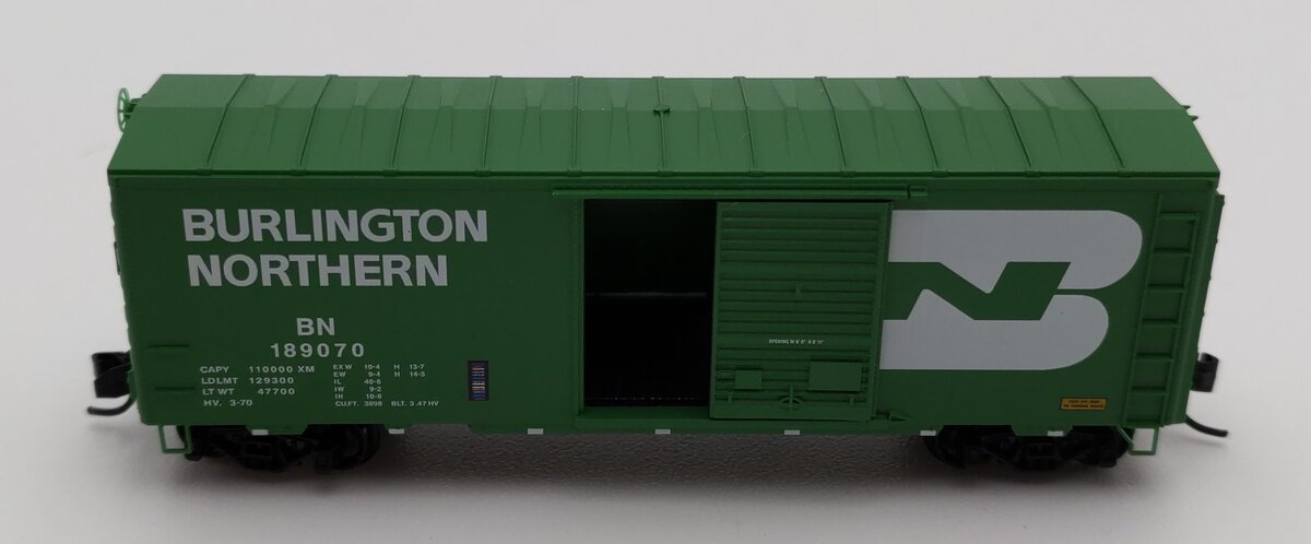 Micro-Trains 07300330 N Burlington Northern 40' Boxcar #189070 LN/Box