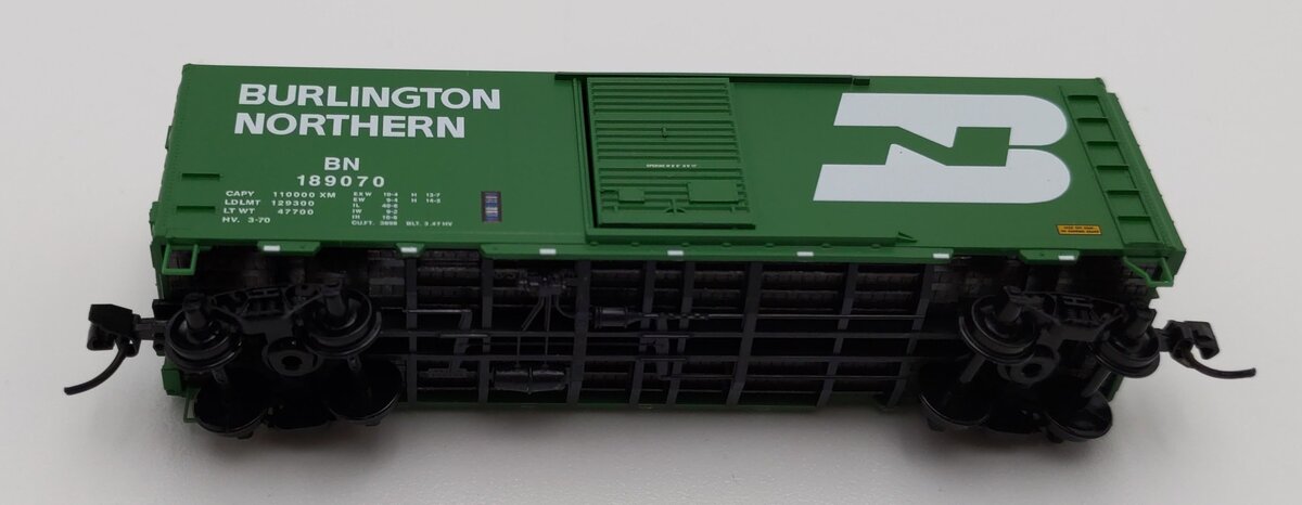 Micro-Trains 07300330 N Burlington Northern 40' Boxcar #189070 LN/Box
