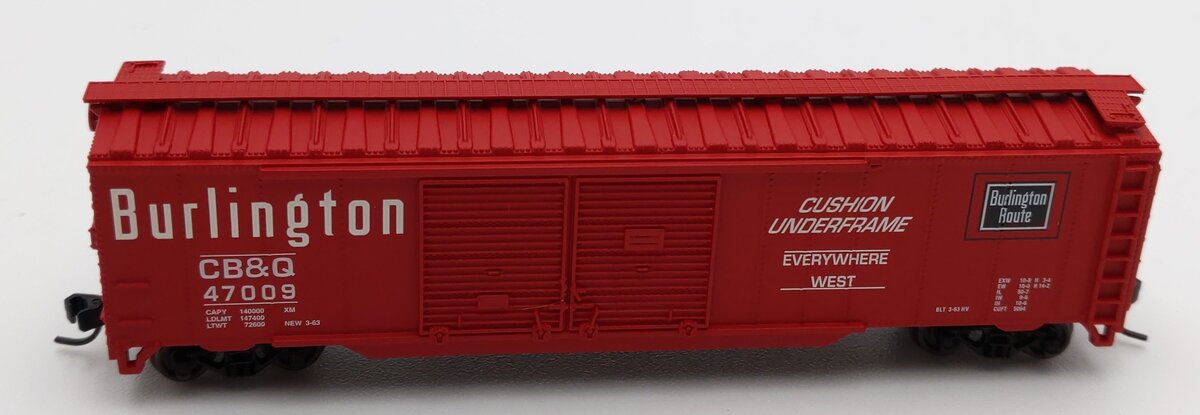 Atlas 36334 N Scale CB&Q 50' Double Door Boxcar #47009 LN/Box