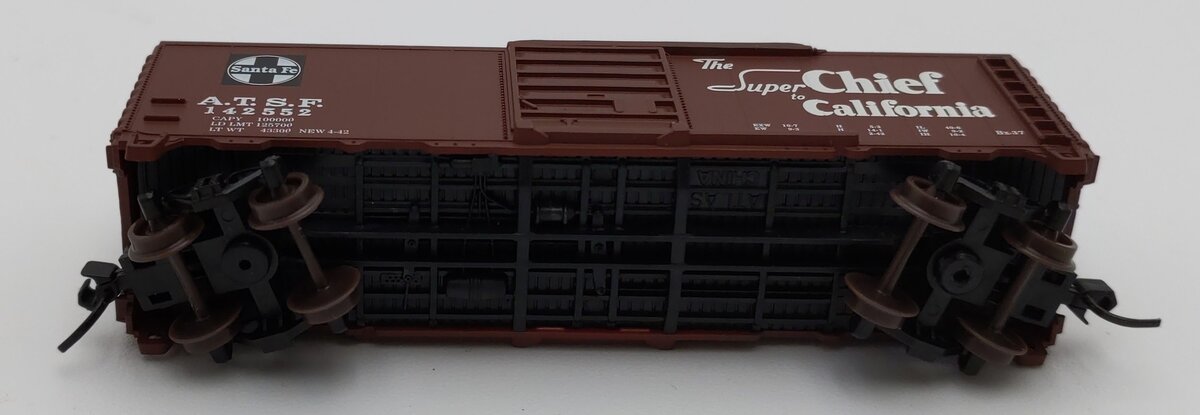 Atlas 34192 N Scale Santa Fe "Super Chief" 40' Box Car #142552 LN/Box