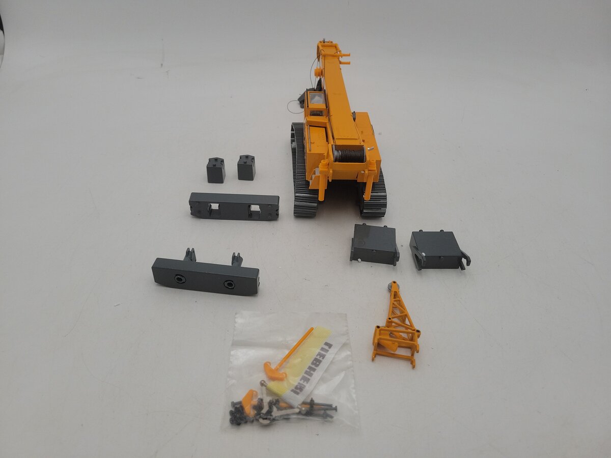 Conrad 2738/0 1:50 Scale Liebherr LTR 1100 Telescopic Crawler Mobiel Crane EX/Box