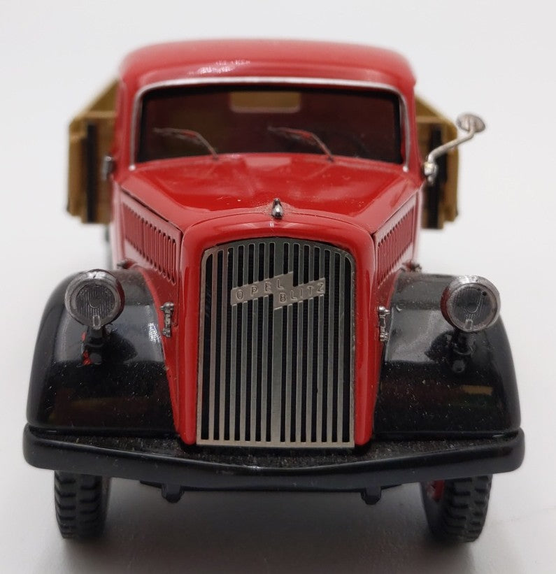 Schuco 450305500 1:43 Scale Die-Cast 1944 Opel Blitz w/2 Horex Regina Motorcycle EX
