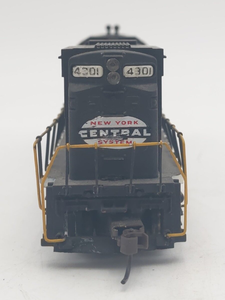 Mantua T.Y.C.O. HO Scale NYC Powered Diesel Locomotive #4340 - Custom Painted