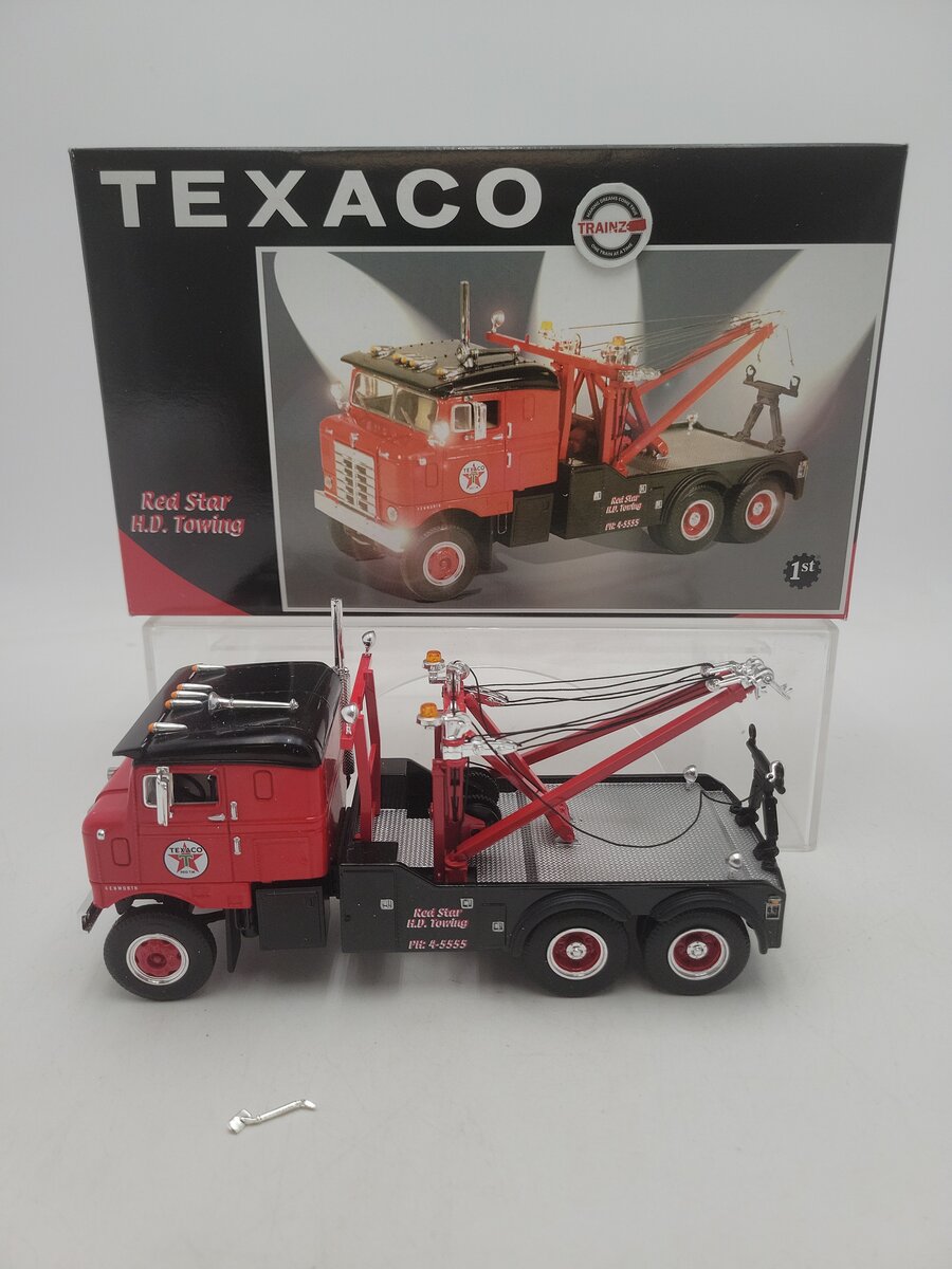 First Gear 19-2514 1:34 Scale 1953 Kenworth Bull-Nose TEXACO Wrecker Tow Truck EX/Box