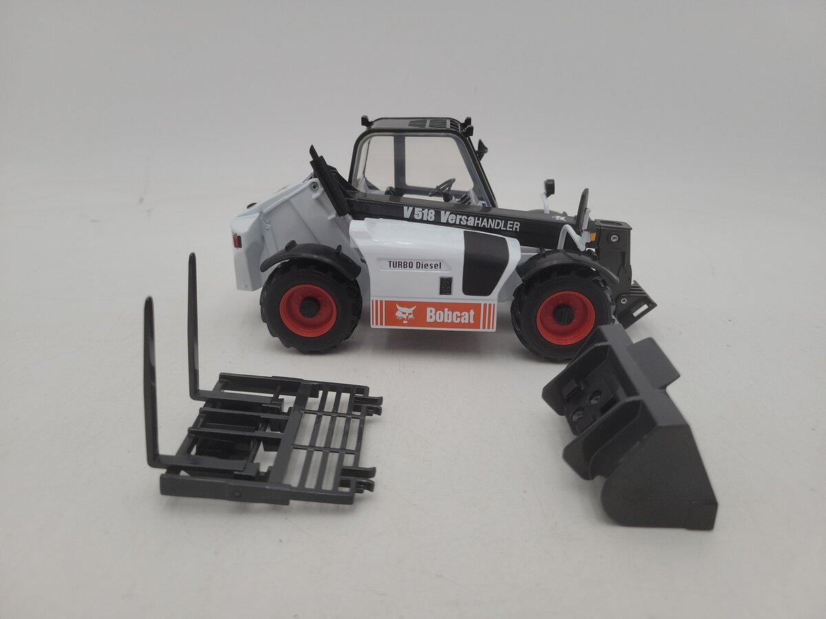 Bobcat 6901258 1:25 Scale Versa Handler TTC Shooting Boom Die Cast Metal LN/Box