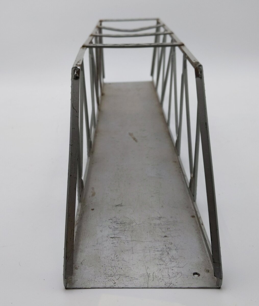 Lionel 316 Vintage O 24 Inch Stamped Metal Trestle Bridge EX