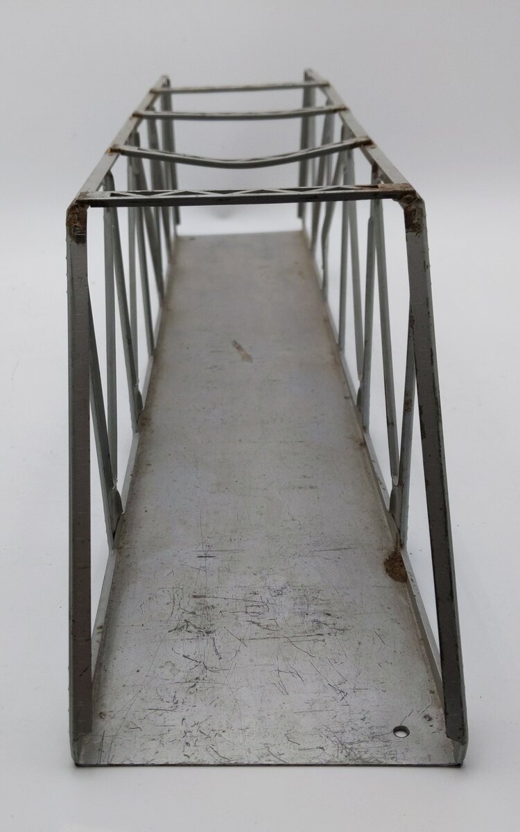 Lionel 316 Vintage O 24 Inch Stamped Metal Trestle Bridge EX