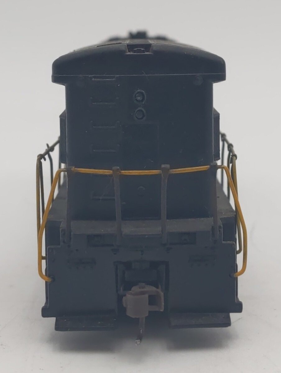 HO Scale NYC Powered Diesel Locomotive #2819 - Custom Painted