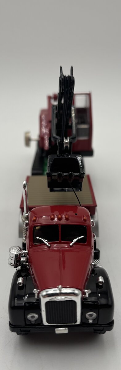 Corgi 53503 1:50 Mack B Series Limited Edition Lowboy & Luffing Shovel LN/Box