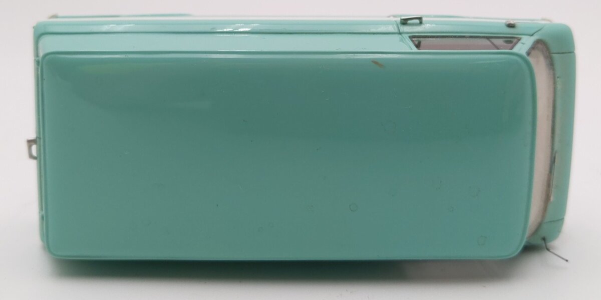 NEO 46527 1:43 Scale Die-Cast 1963 Chevrolet Corvair Panel Van EX