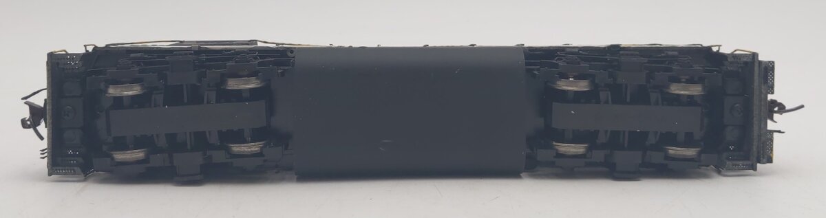 Atlas HO Scale NYC Powered Diesel Locomotive #3041 - Custom Painted