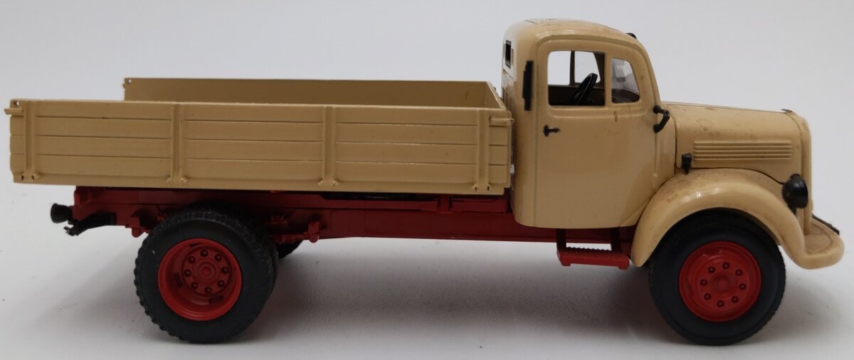 Minichamps 1:43 Mercedes-Benz L 3500 Pickup Truck