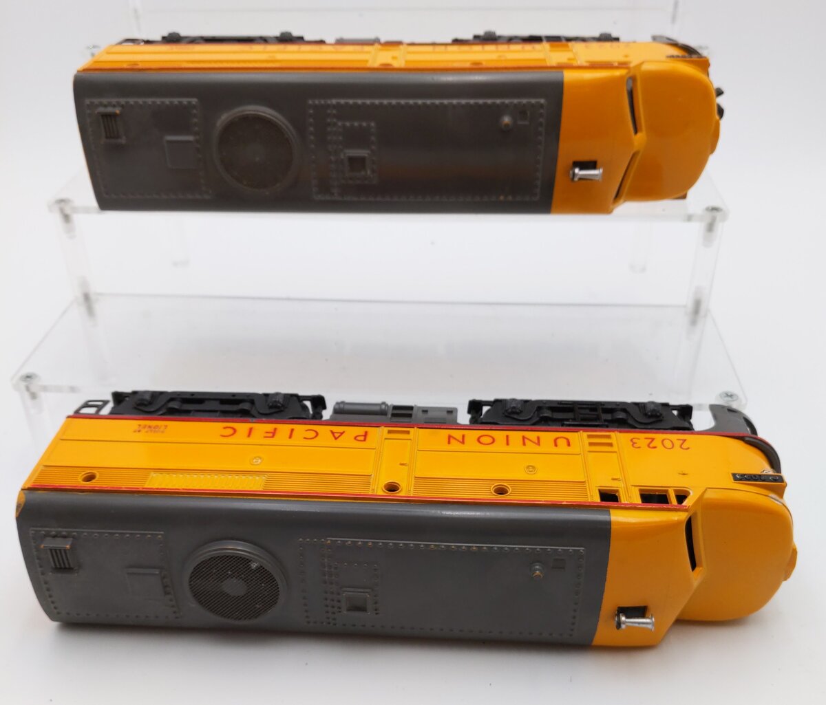 Lionel 2023 Vintage O Union Pacific Alco AA Diesel Locomotive Set VG