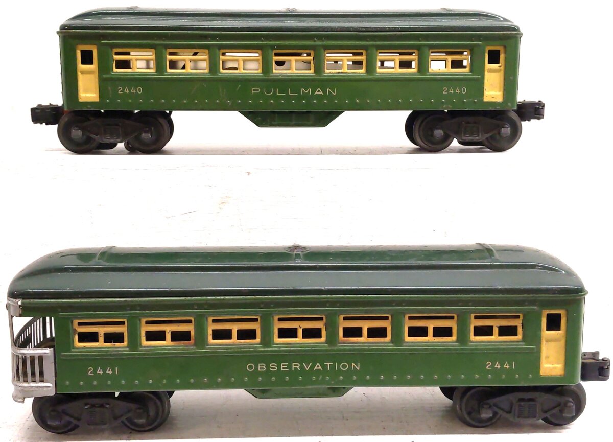 Lionel Vintage O Gauge Green Tinplate Passenger Cars: 2440, 2441 [2] VG