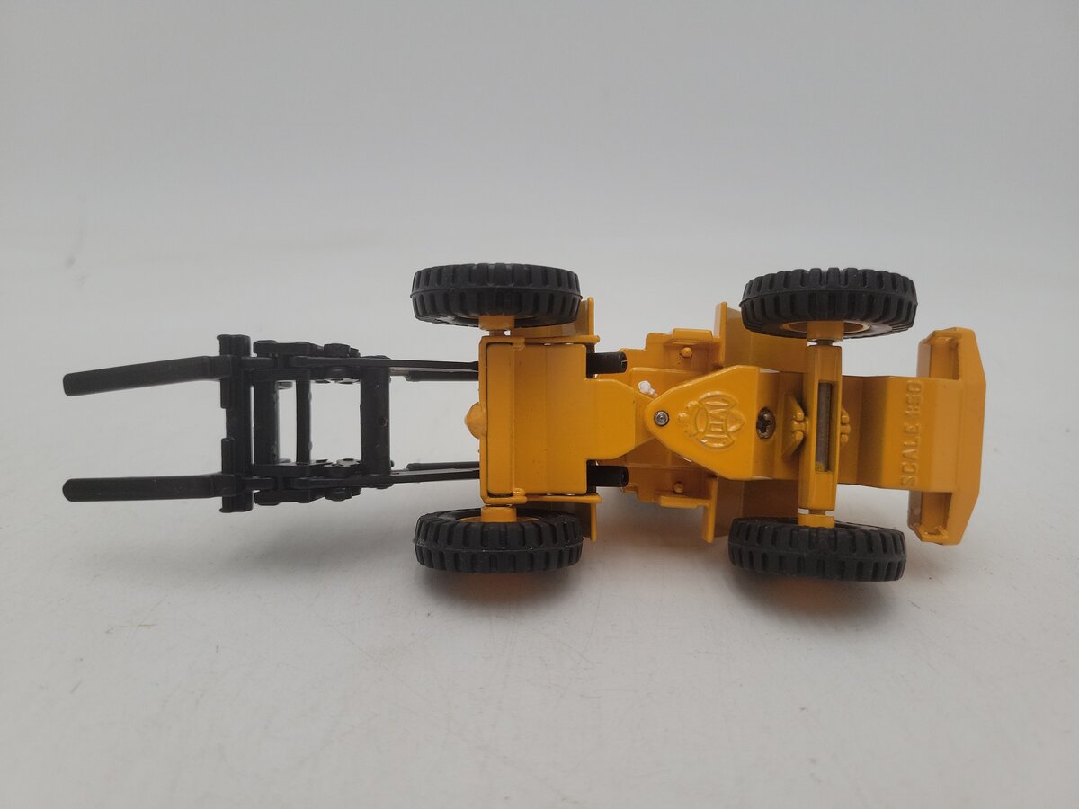 Joal 163 1:50 Scale Yellow Volvo BM L70 Compact W/Pallet Fork Diecast Metal