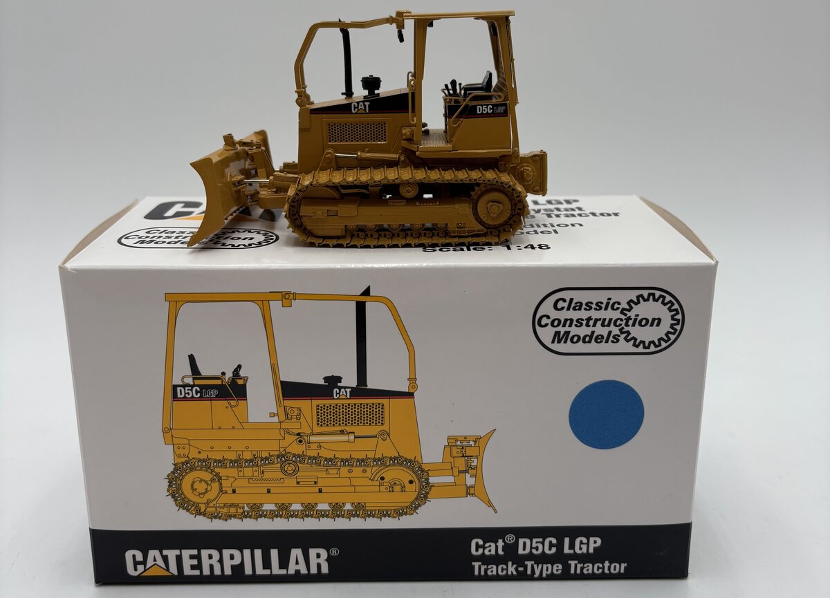 CCM 1:48 CAT D5C LGP Series III Hystat Track-Type Tractor