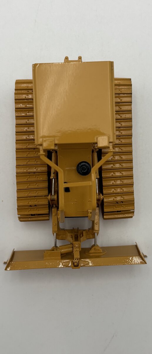 CCM 1:48 CAT D5C LGP Series III Hystat Track-Type Tractor
