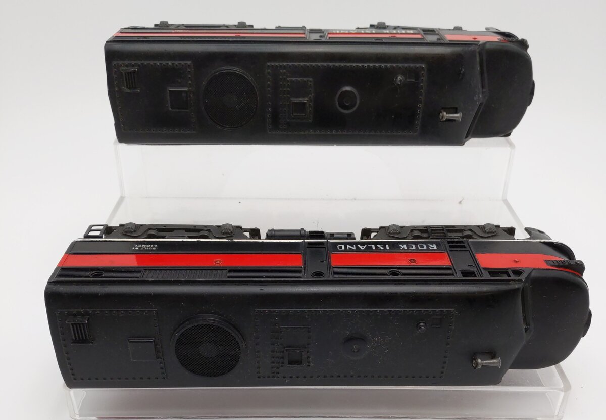 Lionel 2031 Vintage O Rock Island Alco AA Diesel Locomotive Set VG
