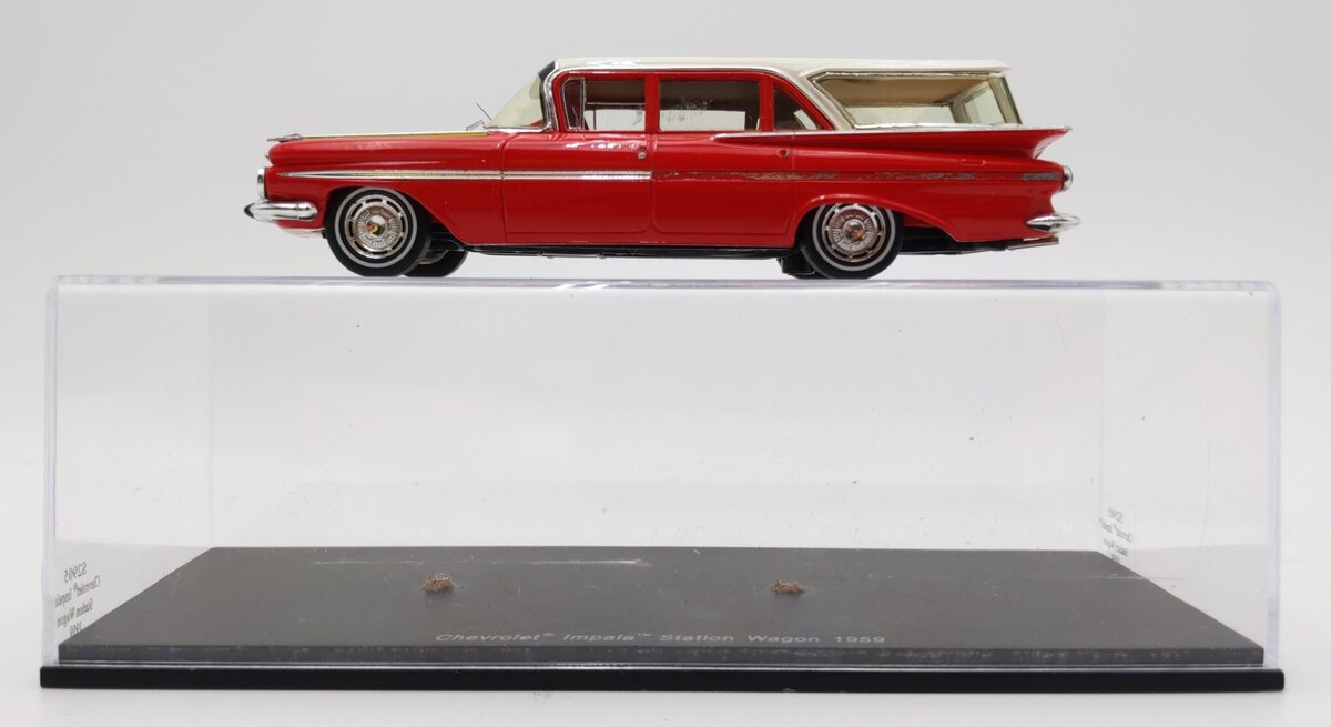 SPARK S2905 1:43 Scale Die-Cast 1959 Chevrolet Impala Station Wagon EX