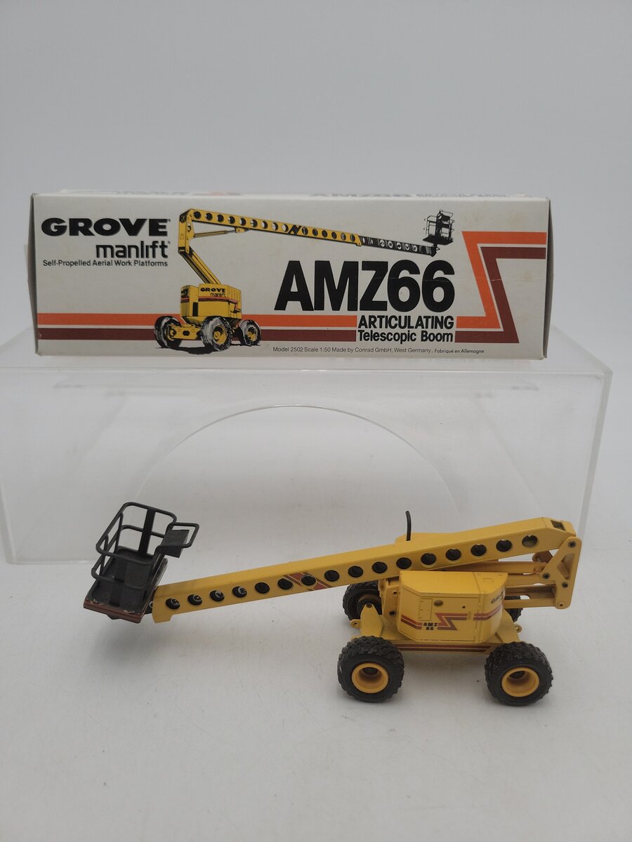 Conrad AMZ66 1:50 Scale Grove Manlift Self Propelled Aerial Work Platforms EX/Box