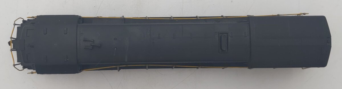 HO Scale NYC Powered Diesel Locomotive #2937 - Custom Painted