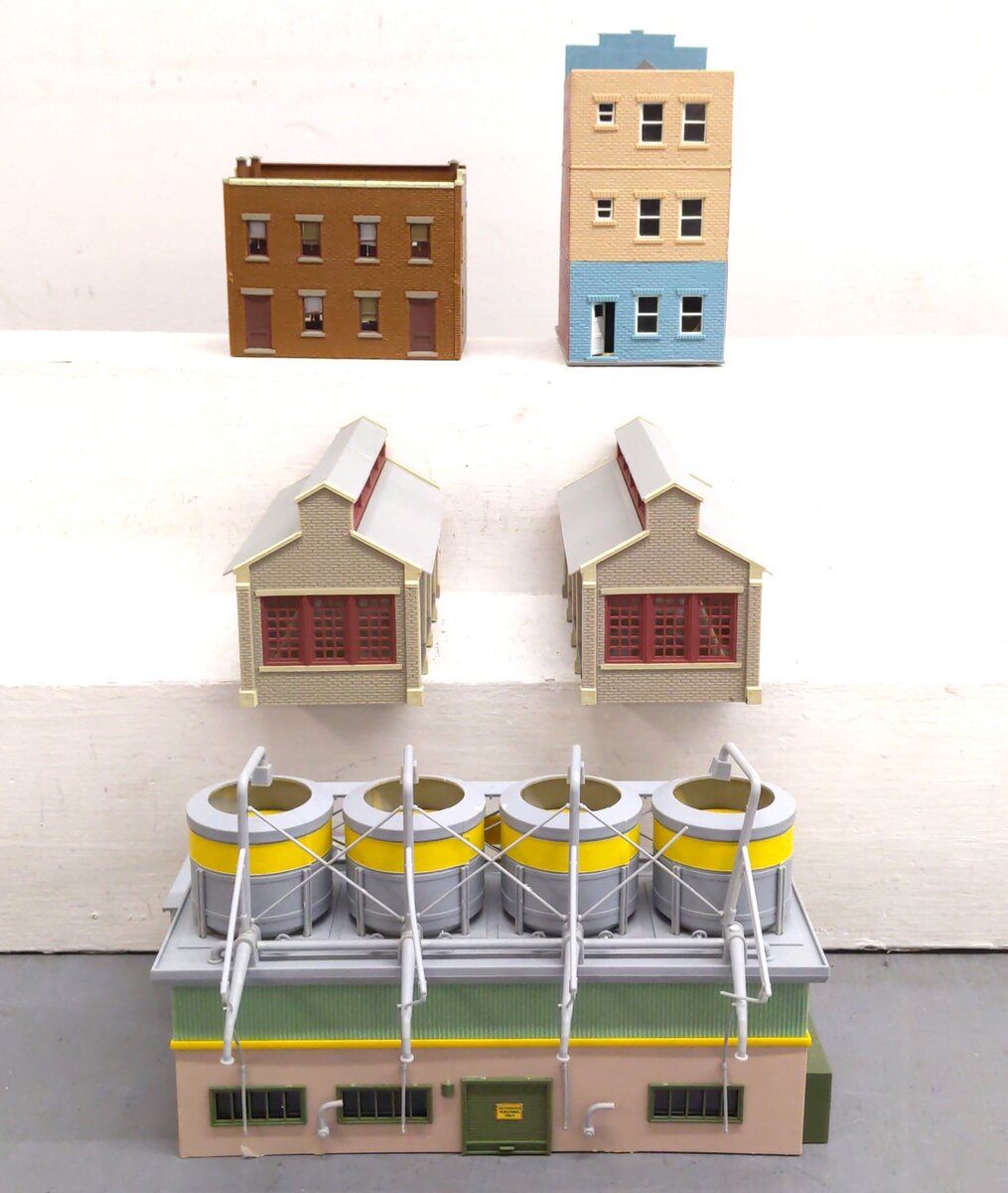 Walthers & Other HO Scale Assorted Buildings [5] VG