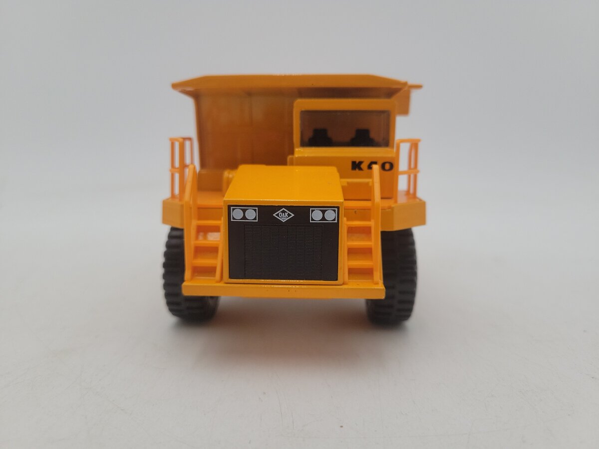 Siku 2934 1:55 Scale Construction Super Serie Heavy Duty Tipper-Truck Die Cast EX/Box