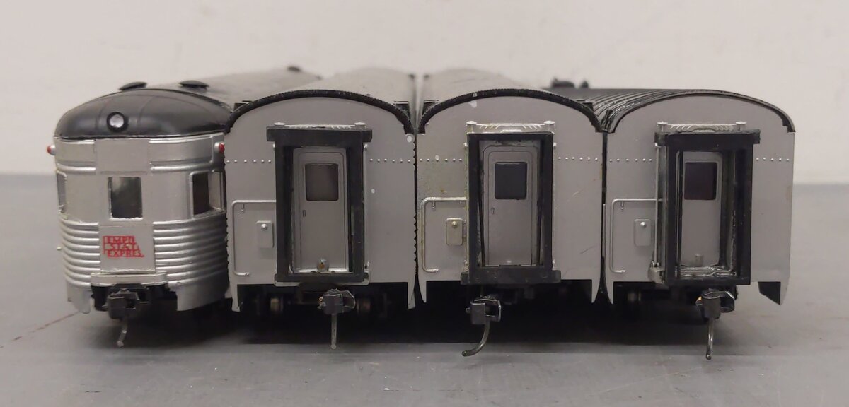 Con-Cor HO Scale Assorted NYC Passenger Cars [4]