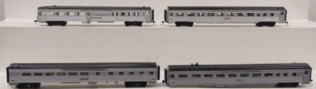 Con-Cor HO Scale Assorted NYC Passenger Cars [4]