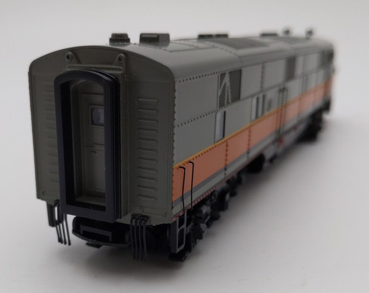 Bachmann 66705 HO Milwaukee Road EMD E7-A Diesel Locomotive DCC Ready #16 EX