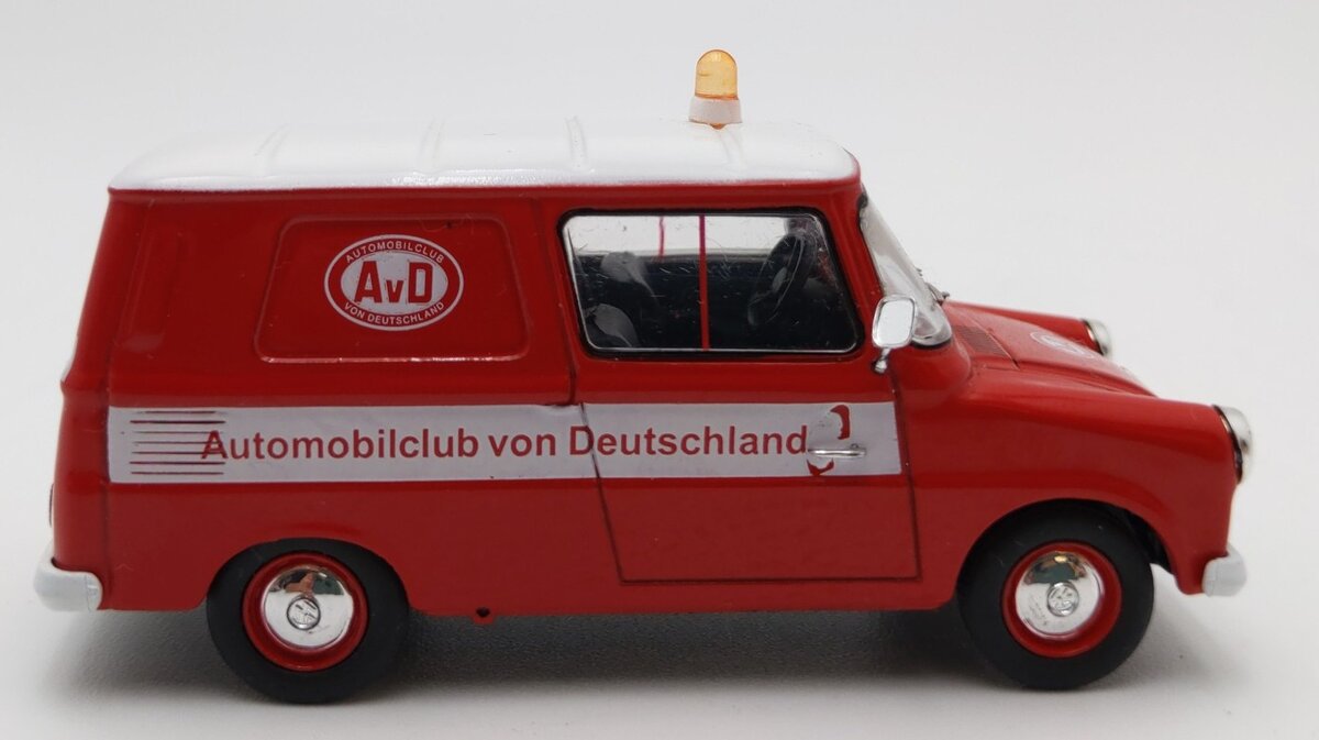 Premium ClassiXXs 1/43 Die-Cast Volkswagen Typ 147 "Fridolin "AVD LN