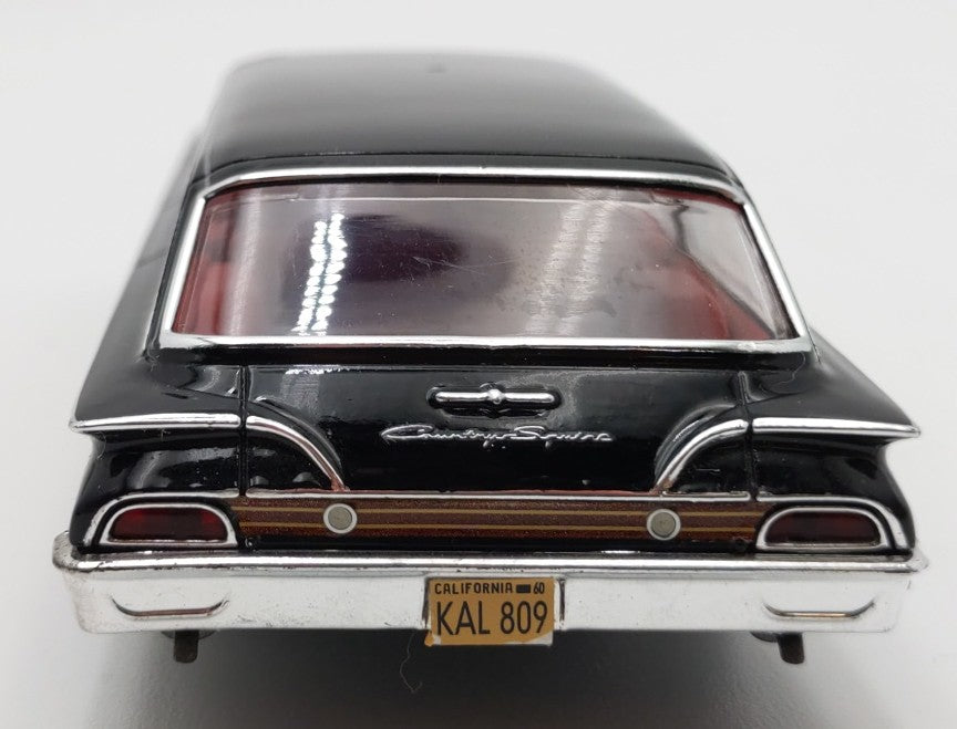 Premium X PRD213 1:43 Scale Die-Cast 1960 Ford Country Squire EX