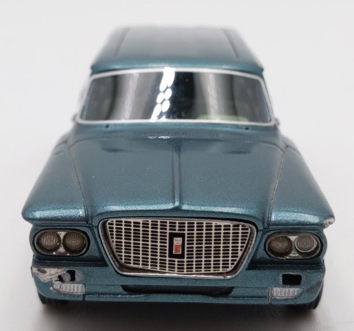 BOS Models 65439 1:43 Scale Die-Cast 1960 Plymouth Valiant Wagon EX