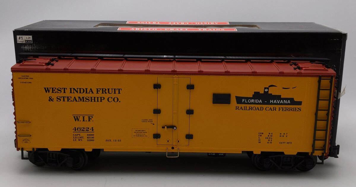 Aristo-Craft 46224 G Scale West India Fruit Refrigerator Car LN/Box