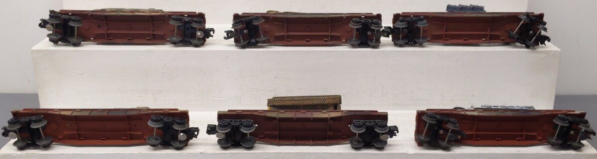 Lionel & Other O Gauge Assorted Custom Painted Flat Cars with Military Load [6]