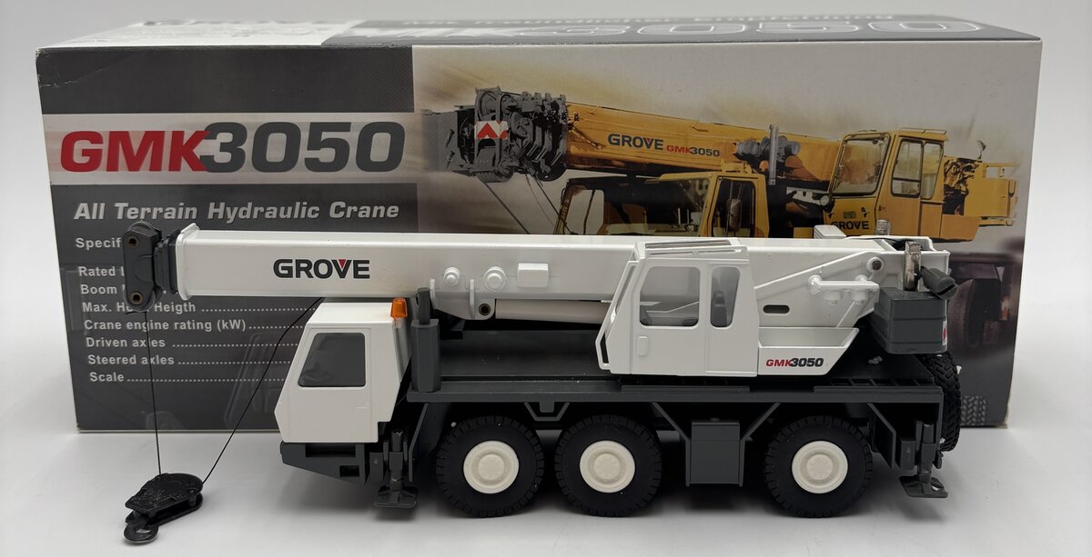 Conrad 2092/01 1:50 Grove GMK3050 Hydraulic Crane LN/Box