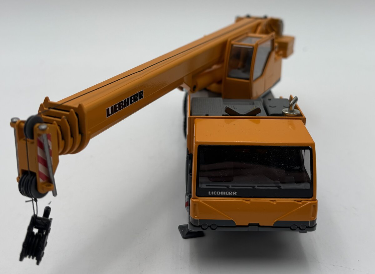 Conrad 2087 1:50 Liebherr LTM 1090/1 Mobile Crane LN/Box