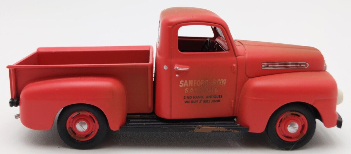 Greenlight Collectibles 12997 1:43 Sanford and Son - 1952 Ford F-1 Pickup EX