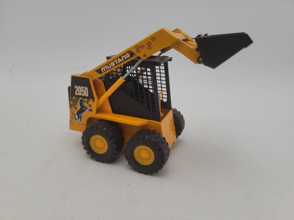 NZG 351/351/1 1:25 Scale Die Cast 2050 Mustang Skid Steer Loader Die Cast EX