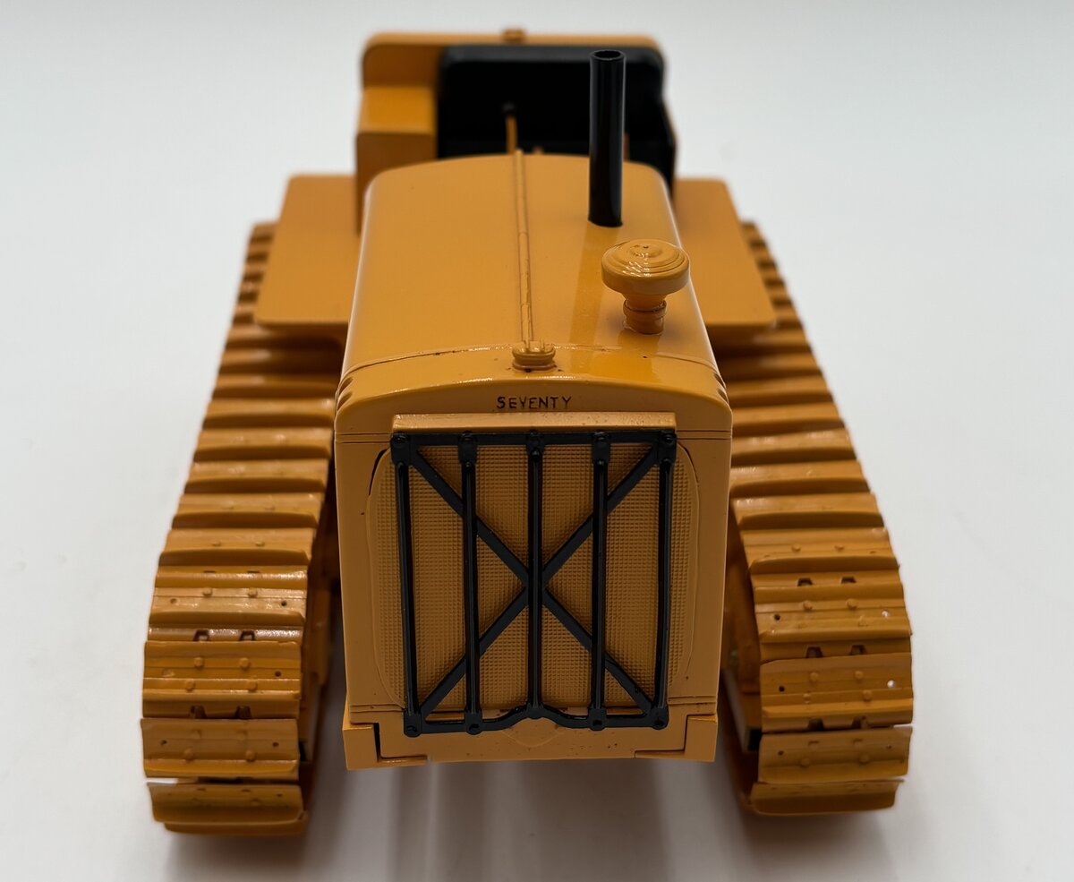CCM 1:24 Caterpillar Seventy Track-Type Tractor EX/Box