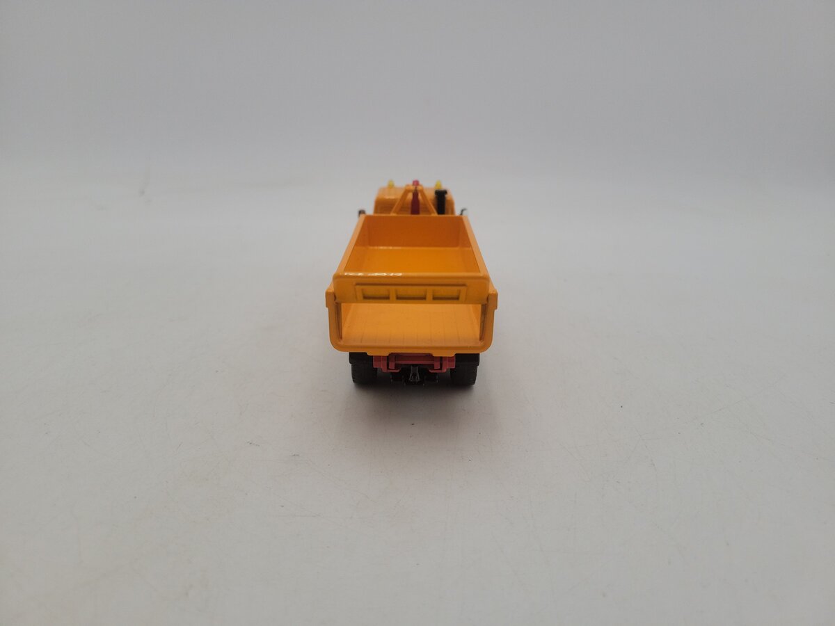 Siku 3125 1:55 Scale Super Serie Yellow Mercedes Roll Off Skip Loader Truck EX/Box