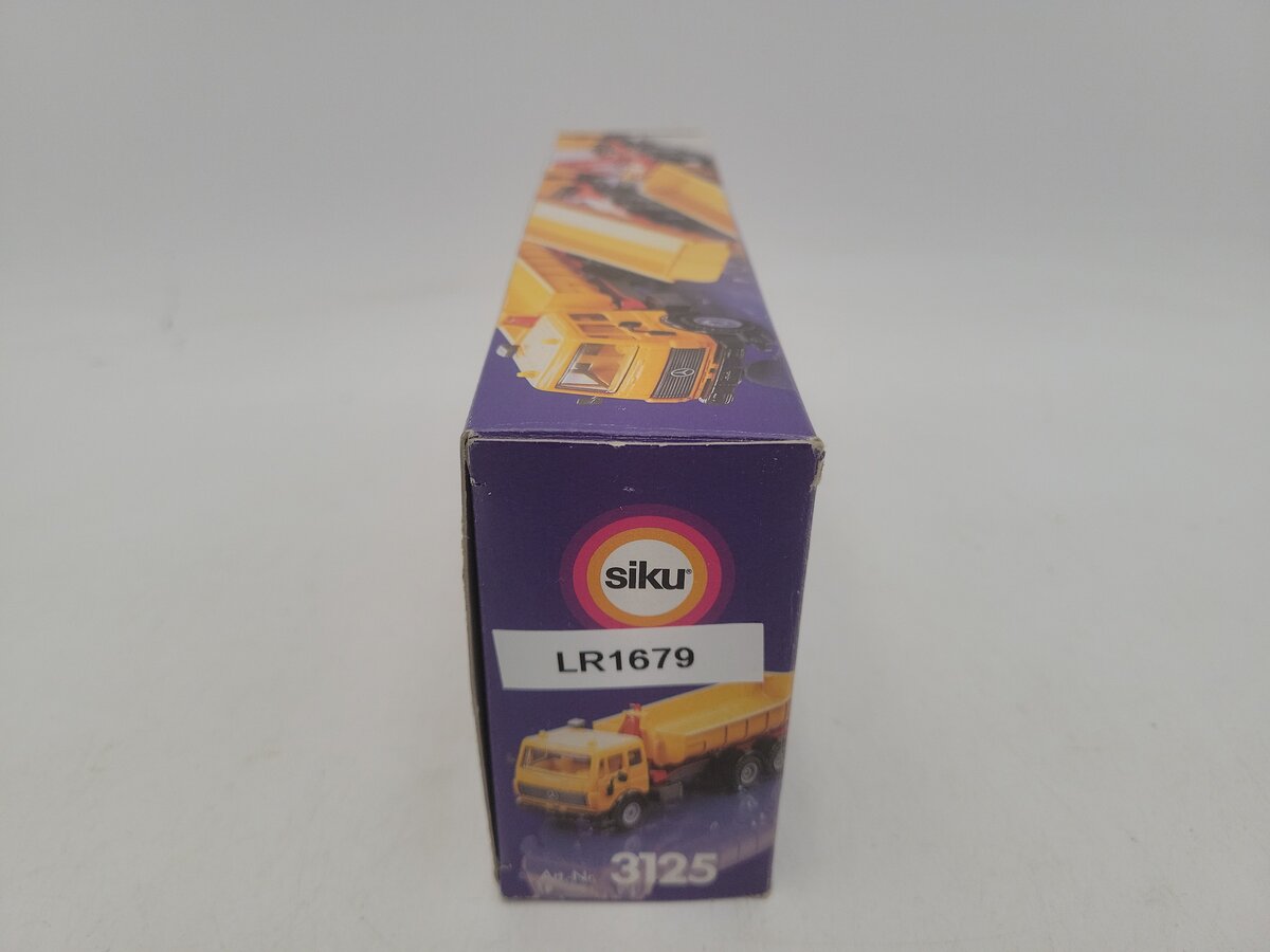 Siku 3125 1:55 Scale Super Serie Yellow Mercedes Roll Off Skip Loader Truck EX/Box