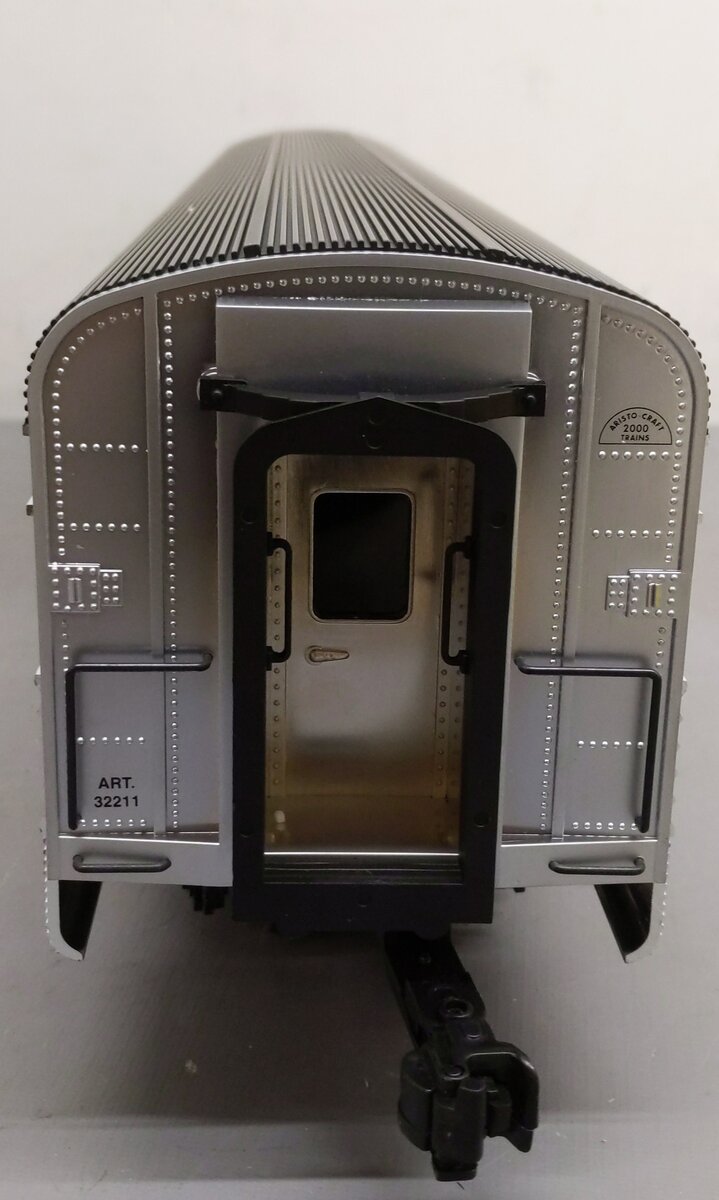 Aristo-Craft 32211 G Southern Streamline Baggage Car - Metal Wheels LN/Box