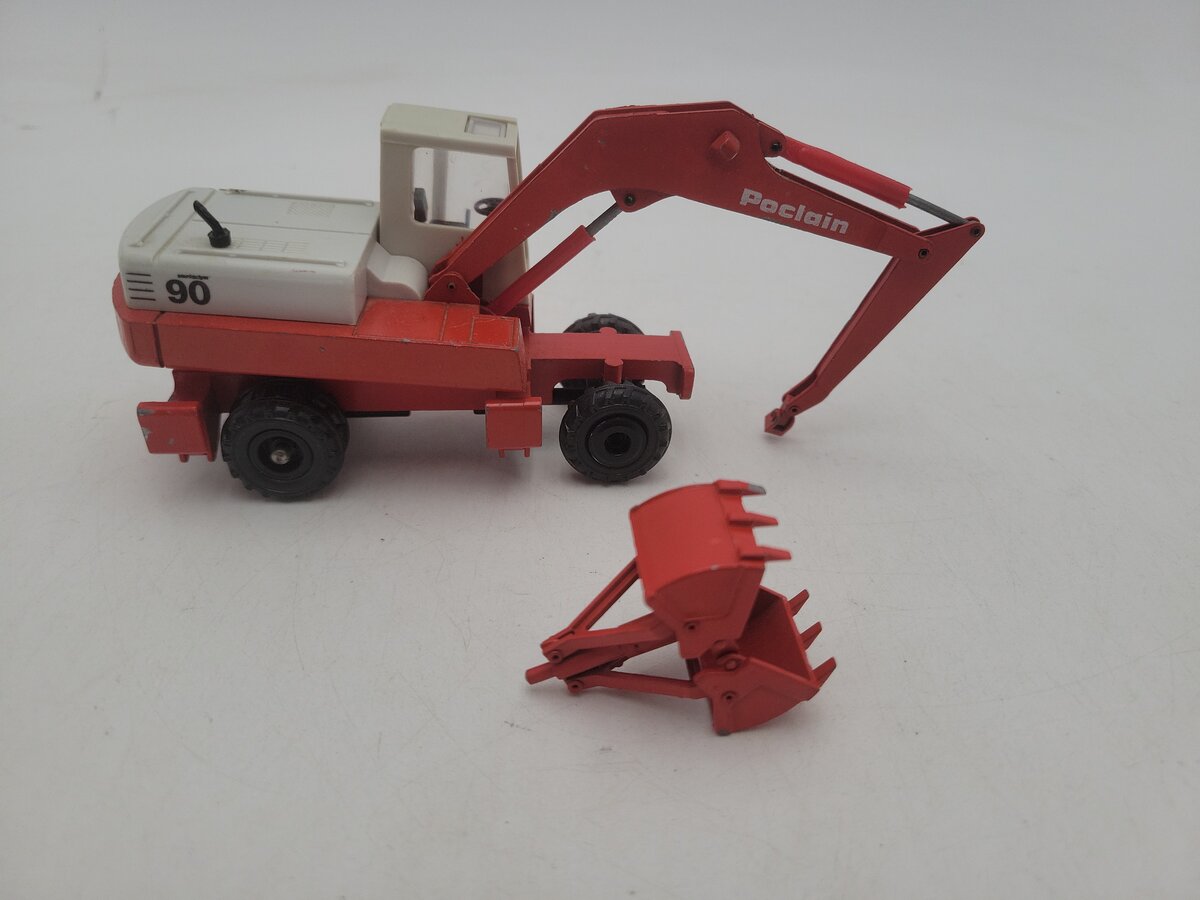 Conrad 2898 1:50 Scale Red Tracked Excavator Poclain B 90 Construction Equipment VG/Box